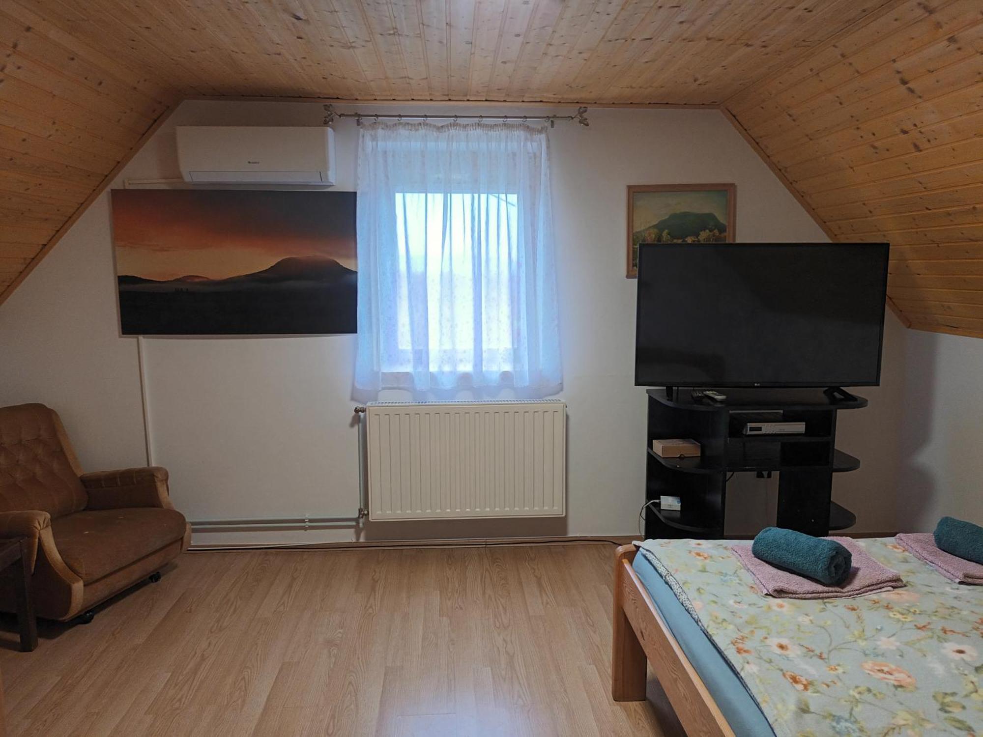 Keknefelejcs Vendeghaz Daire Tapolca Dış mekan fotoğraf